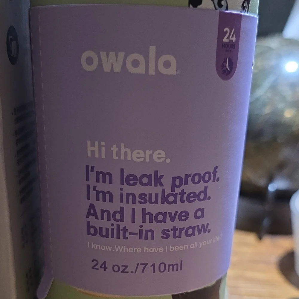 Owala FreeSip Insulated Bottle - Cat Collage - Picture 3 of 7